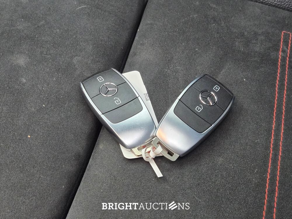 Mercedes-Benz CLA180 Shooting Brake Business Solution AMG 136pk 2021 (Origineel-NL) CLA-Klasse, N-228-NB