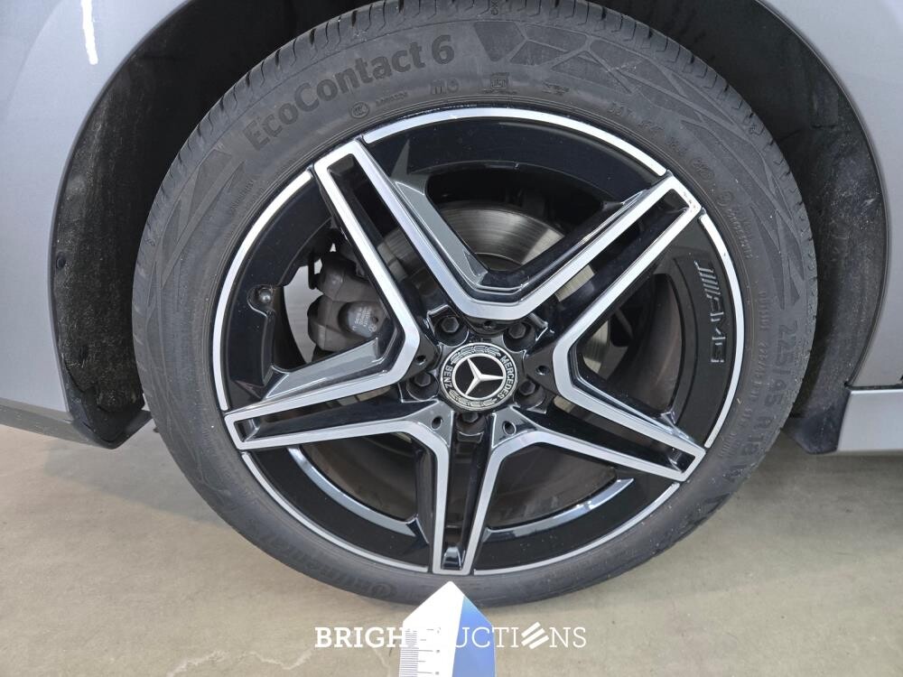 Mercedes-Benz CLA180 Shooting Brake Business Solution AMG 136pk 2021 (Origineel-NL) CLA-Klasse, N-228-NB