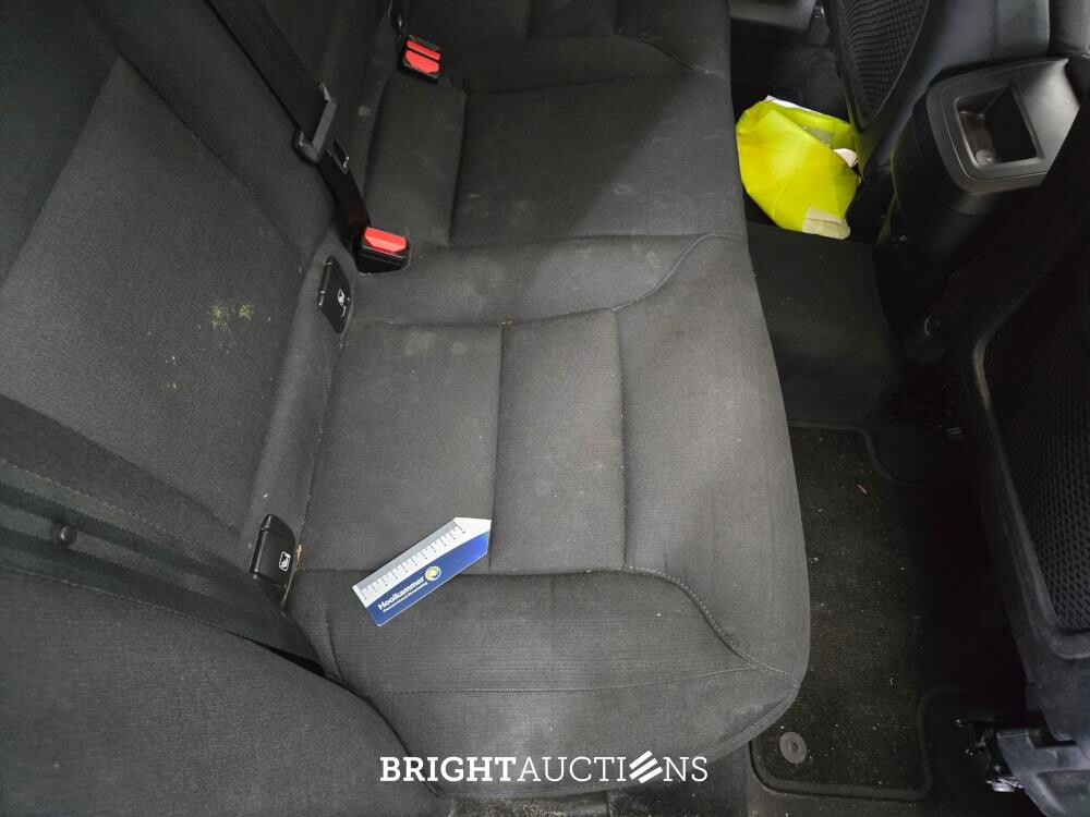 Volvo XC60 B4 Momentum 2.0 197pk 2022 (Origineel-NL), P-205-ND