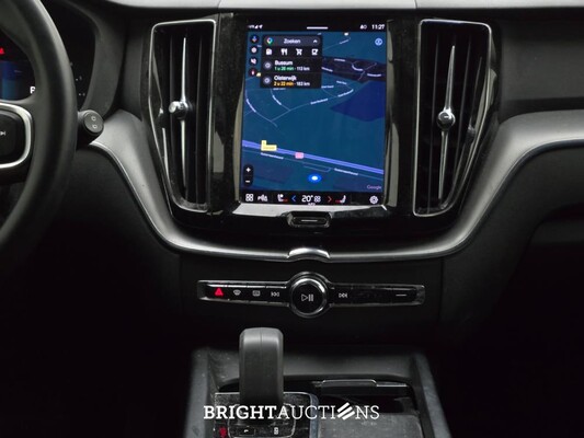 Volvo XC60 B4 Momentum 2.0 197pk 2022 (Origineel-NL), P-205-ND