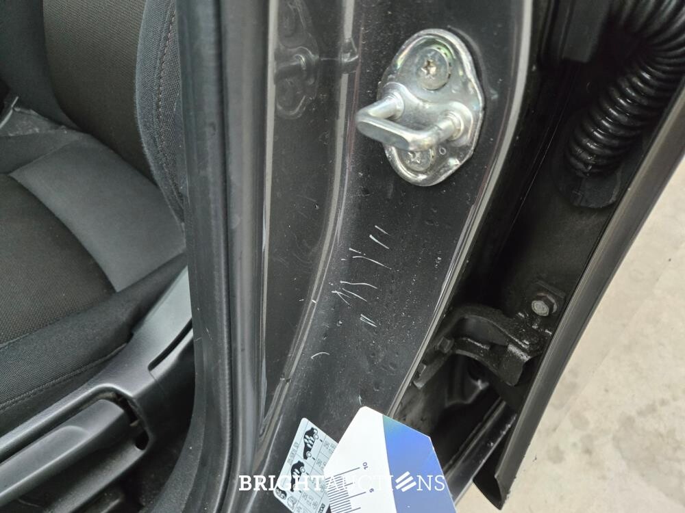 Mazda 3 e-SkyActiv-G M Hybrid 2.0 SkyActiv 122pk 2023 (Origineel-NL), S-358-NR