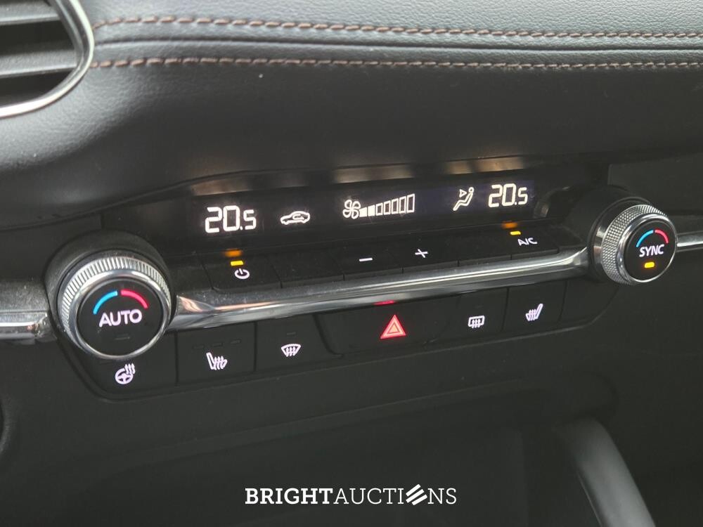 Mazda 3 e-SkyActiv-G M Hybrid 2.0 SkyActiv 122pk 2023 (Origineel-NL), S-358-NR
