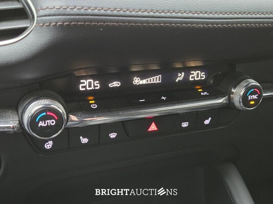 Mazda 3 e-SkyActiv-G M Hybrid 2.0 SkyActiv 122pk 2023 (Origineel-NL), S-358-NR