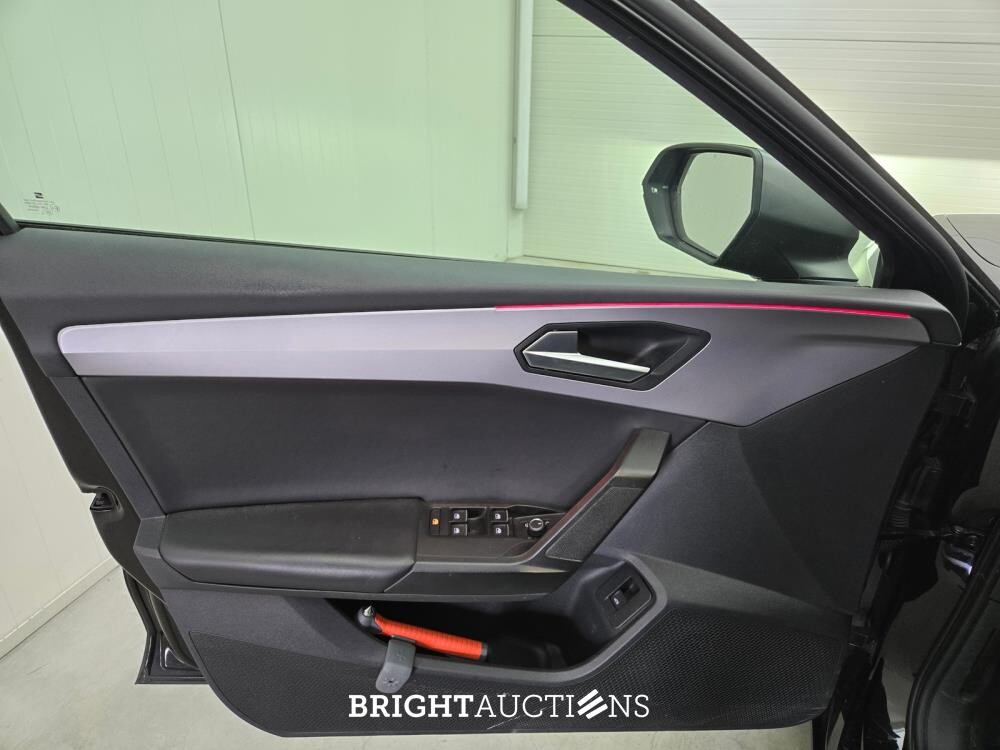 SEAT Leon Sportstourer FR eTSI Launch Edition 1.5 150pk 2020 (Origineel-NL), K-090-FF