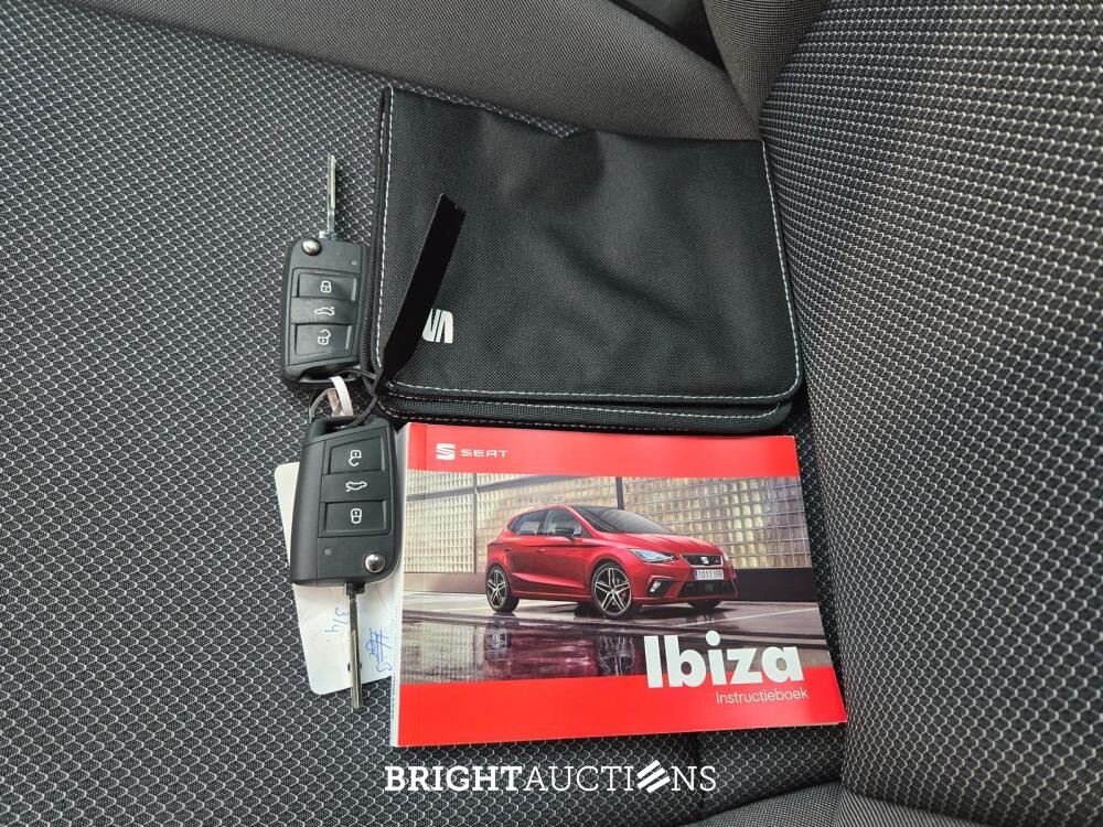 SEAT Ibiza Business Intense Plus 1.0 TSI 95pk 2021 (Origineel-NL), L-364-GS