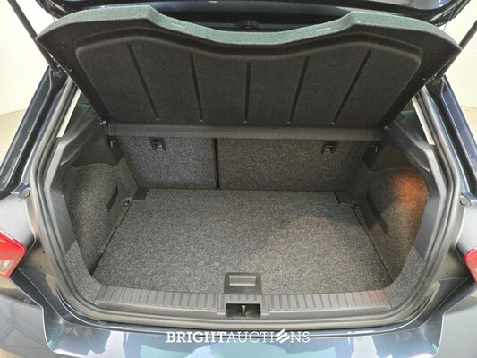 SEAT Ibiza Business Intense Plus 1.0 TSI 95pk 2021 (Origineel-NL), L-364-GS