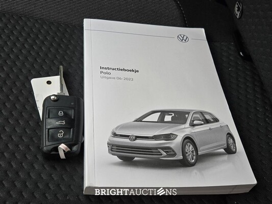Volkswagen Polo Life Business 1.0 TSI 95pk 2022 (Origineel-NL), R-852-XK