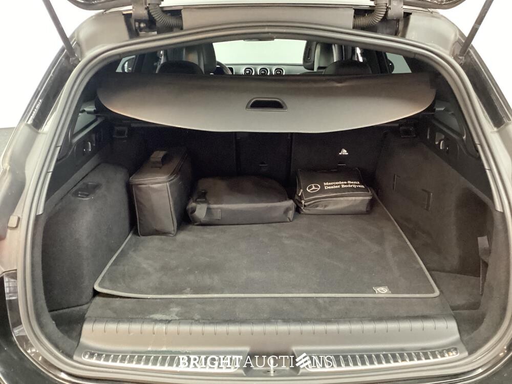 Mercedes-Benz C300 Estate e AMG Line 333pk 2023 (Origineel-NL) C-klasse, R-572-SH