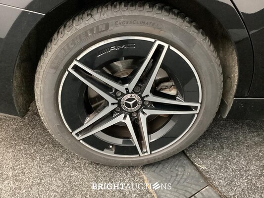 Mercedes-Benz C300 Estate e AMG Line 333pk 2023 (Origineel-NL) C-klasse, R-572-SH