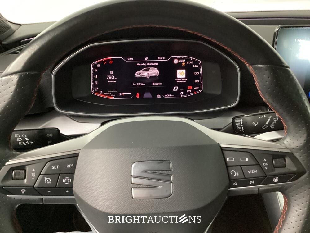 SEAT Leon FR Sportstourer Business Intense 1.0 TSI 110pk 2022 (Origineel-NL), R-839-RF