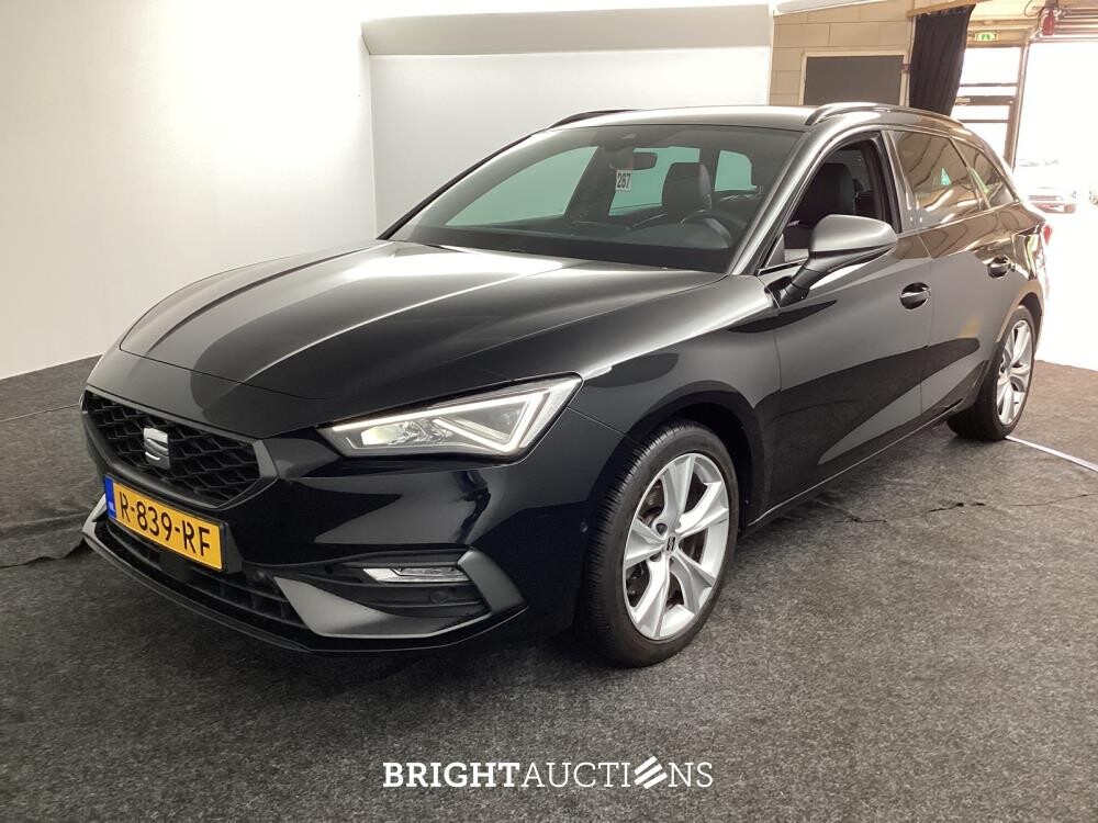 SEAT Leon FR Sportstourer Business Intense 1.0 TSI 110pk 2022 (Origineel-NL), R-839-RF
