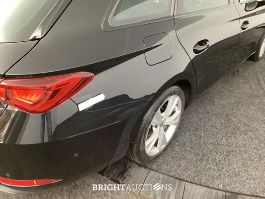 SEAT Leon FR Sportstourer Business Intense 1.0 TSI 110pk 2022 (Origineel-NL), R-839-RF