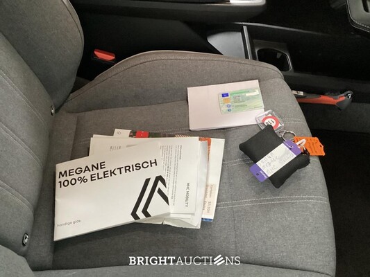 Renault Megane E-Tech EV60 Optimum Charge Evolution V60 218pk 2023 (Origineel-NL), S-211-GH