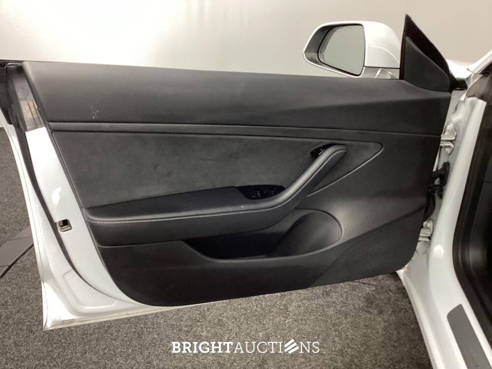 Tesla Model 3 Standard RWD Plus 60 kWh 238pk 2019 (Origineel-NL), G-770-SK