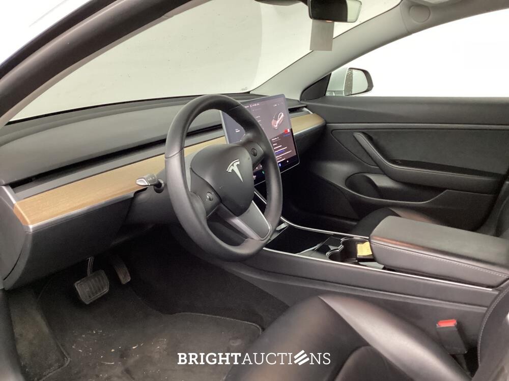 Tesla Model 3 Standard RWD Plus 60 kWh 238pk 2019 (Origineel-NL), G-770-SK