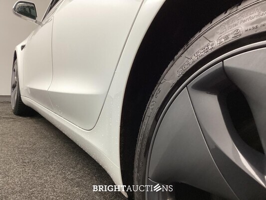 Tesla Model 3 Standard RWD Plus 60 kWh 238pk 2019 (Origineel-NL), G-770-SK