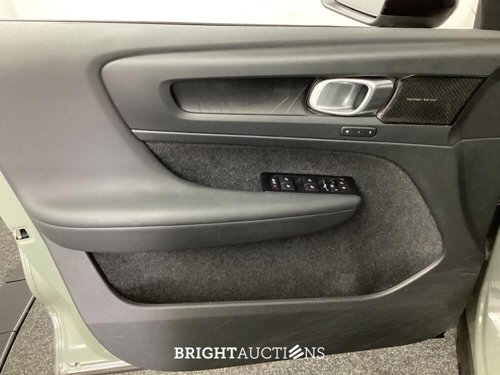 Volvo C40 Recharge Twin Intro Edition 78 kWh 408pk 2022 (Origineel-NL), P-503-DX