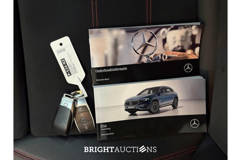 Mercedes-Benz EQA 25067 Business Solution AMG 67 kWh 190pk 2022 (Origineel-NL) EQA-Klasse, P-534-NZ
