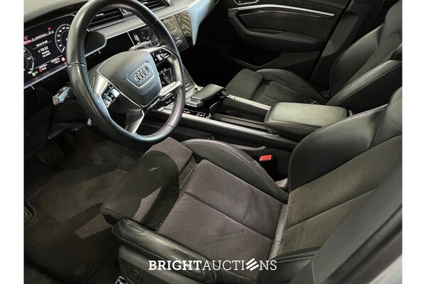 Audi e-tron 50 S edition Quattro 71 kWh 313pk 2020 (Origineel-NL), J-548-BB