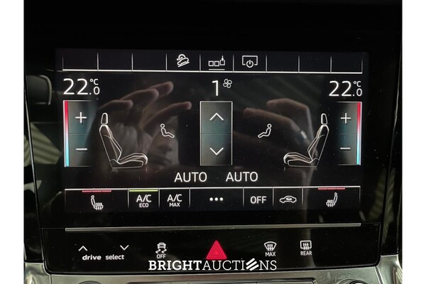 Audi e-tron 50 S edition Quattro 71 kWh 313pk 2020 (Origineel-NL), J-548-BB