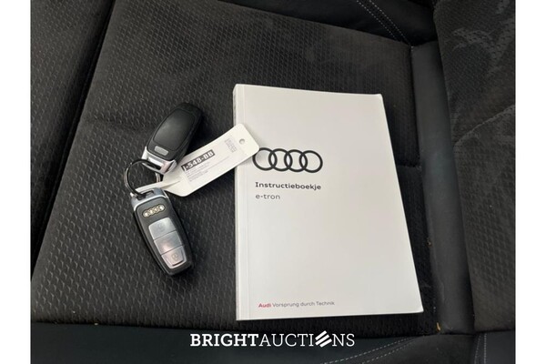 Audi e-tron 50 S edition Quattro 71 kWh 313pk 2020 (Origineel-NL), J-548-BB