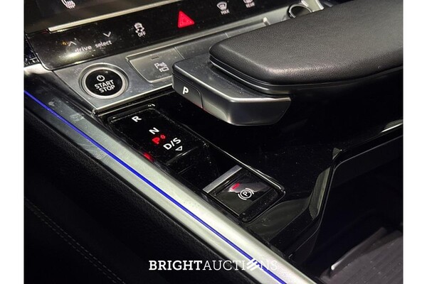 Audi e-tron 50 S edition Quattro 71 kWh 313pk 2020 (Origineel-NL), J-548-BB