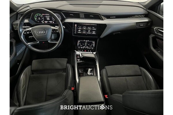 Audi e-tron 50 S edition Quattro 71 kWh 313pk 2020 (Origineel-NL), J-548-BB