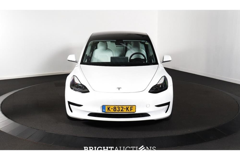 Tesla Model 3 Standard RWD Plus 60 kWh 238pk 2020 (Origineel-NL), K-832-KF