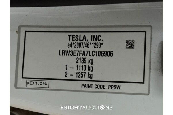 Tesla Model 3 Standard RWD Plus 60 kWh 238pk 2020 (Origineel-NL), K-832-KF