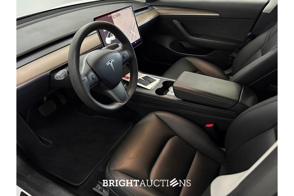 Tesla Model 3 Standard RWD Plus 60 kWh 238pk 2021 (Origineel-NL), L-483-GL