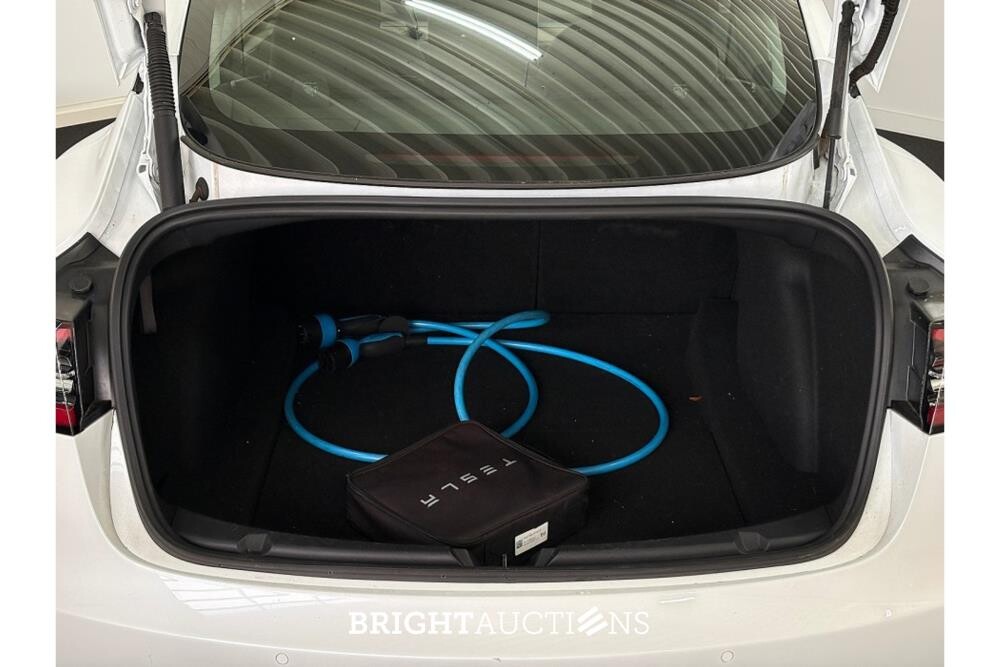Tesla Model 3 Standard RWD Plus 60 kWh 238pk 2021 (Origineel-NL), L-483-GL