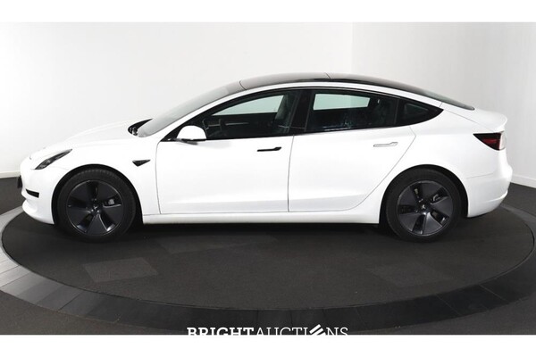 Tesla Model 3 Standard RWD Plus 60 kWh 238pk 2021 (Origineel-NL), L-483-GL