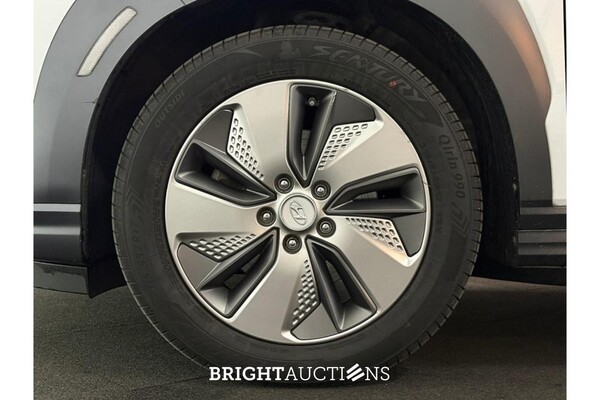 Hyundai KONA EV Premium 64 kWh 204pk 2019, G-200-ZJ