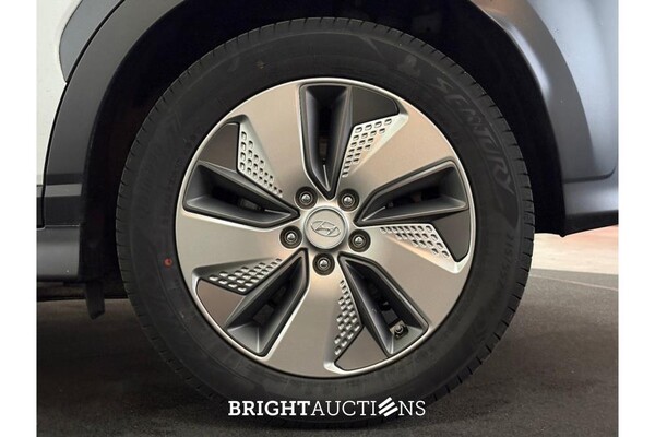 Hyundai KONA EV Premium 64 kWh 204pk 2019, G-200-ZJ