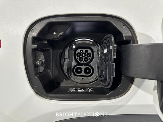 Mercedes-Benz EQA 25067 BusinesS-Line 67 kWh 190pk 2023 (Origineel-NL) EQA-Klasse, S-631-KF