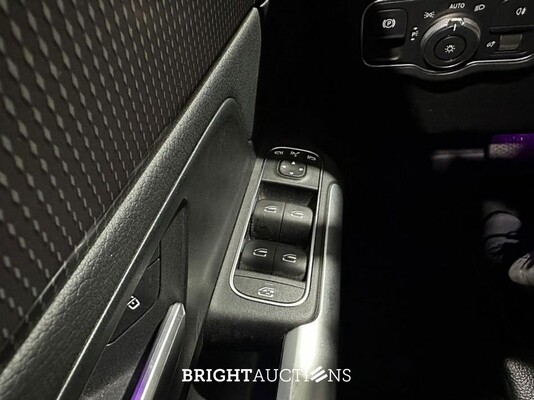 Mercedes-Benz EQA 25067 BusinesS-Line 67 kWh 190pk 2023 (Origineel-NL) EQA-Klasse, S-631-KF