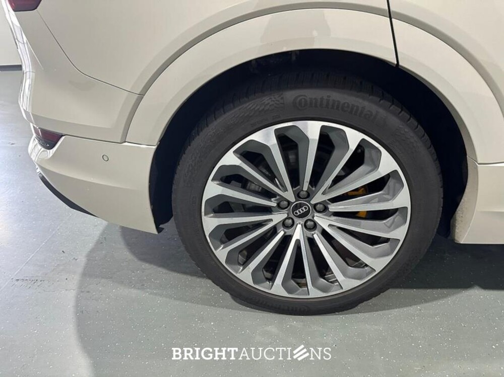 Audi e-tron 55 S edition Quattro 95 kWh 408pk 2020 (Origineel-NL), K-185-KZ