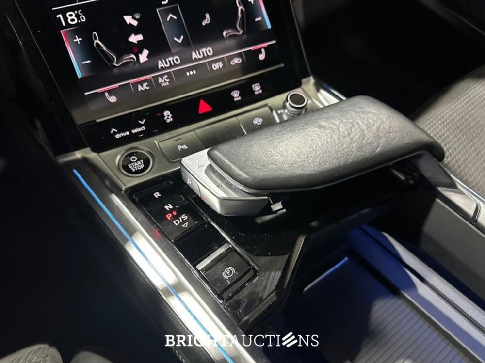 Audi e-tron 55 S edition Quattro 95 kWh 408pk 2020 (Origineel-NL), K-185-KZ