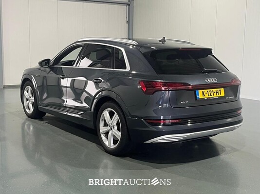 Audi e-tron 50 e-tron Launch edition Quattro 71 kWh 313pk 2020 (Origineel-NL), K-121-HT