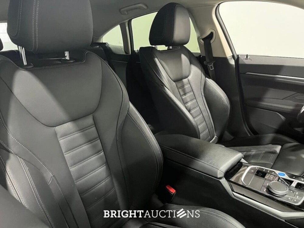 BMW i4 eDrive40 High Executive 84 kWh 340pk 2023 (Origineel-NL), X-966-DN