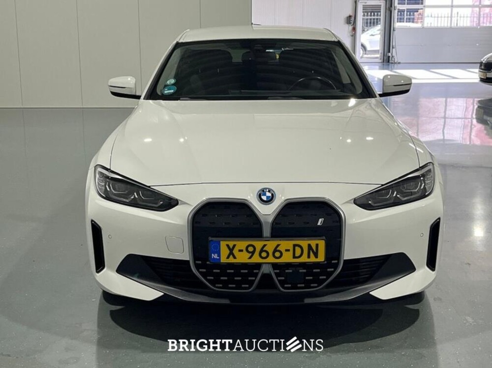 BMW i4 eDrive40 High Executive 84 kWh 340pk 2023 (Origineel-NL), X-966-DN
