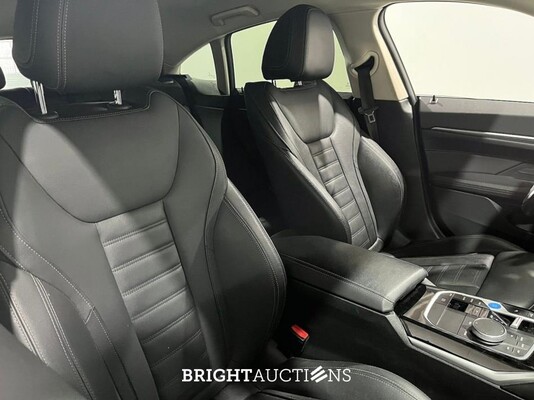 BMW i4 eDrive40 High Executive 84 kWh 340pk 2023 (Origineel-NL), X-966-DN