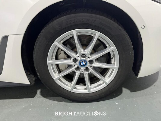 BMW i4 eDrive40 High Executive 84 kWh 340pk 2023 (Origineel-NL), X-966-DN