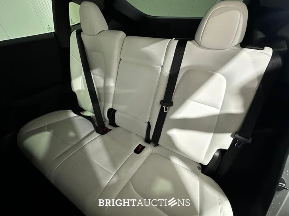 Tesla Model Y Long Range AWD 75 kWh 351pk 2023 (Origineel-NL), S-396-PJ