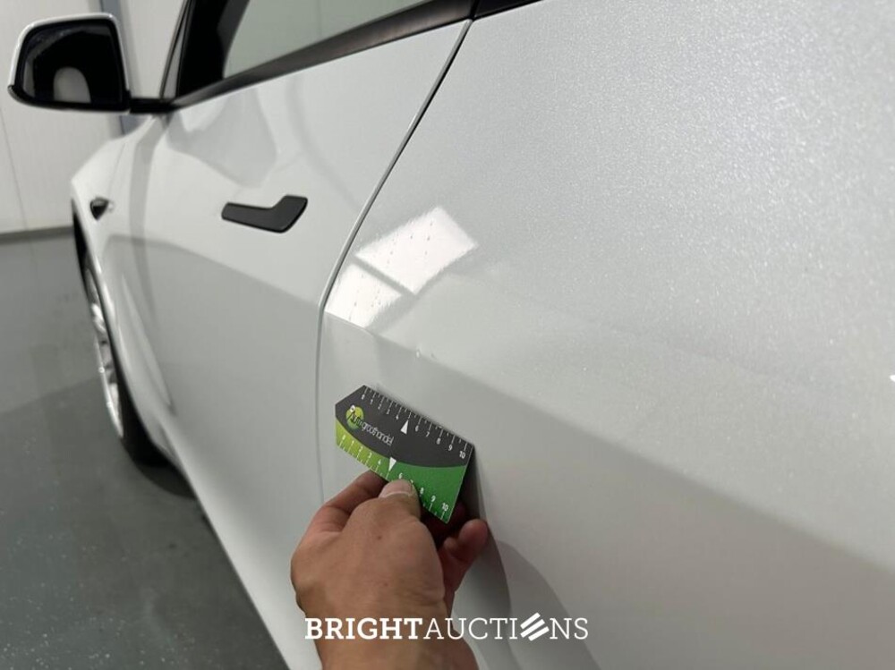 Tesla Model Y Long Range AWD 75 kWh 351pk 2023 (Origineel-NL), S-396-PJ