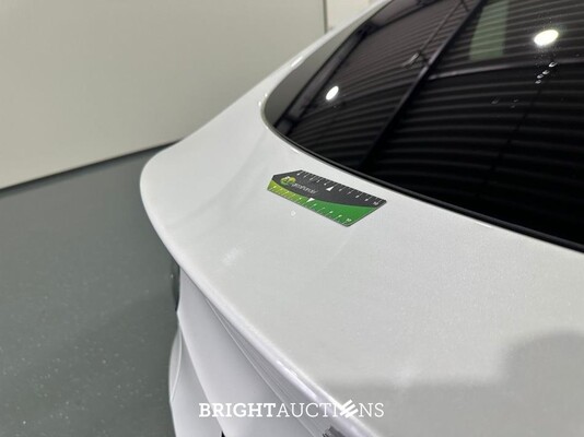 Tesla Model Y Long Range AWD 75 kWh 351pk 2023 (Origineel-NL), S-396-PJ