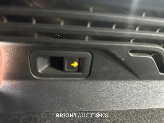 Volkswagen ID.5 Pro 77 kWh 204pk 2022 (Origineel-NL), R-046-HH