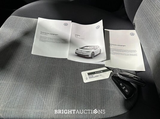 Volkswagen ID.3 45 kWh 150pk 2021 (Origineel-NL), N-272-BL