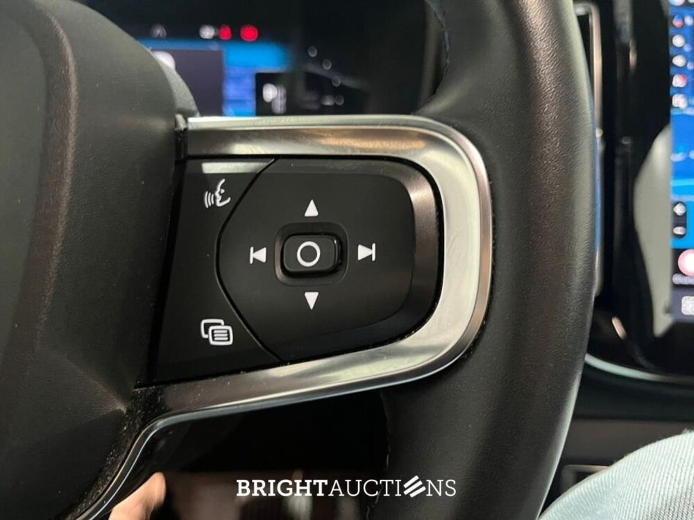 Volvo XC40 Recharge Core 231pk 2023 (Origineel-NL), S-772-NL