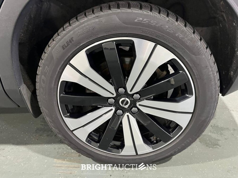 Volvo XC40 Recharge Core 231pk 2023 (Origineel-NL), S-772-NL